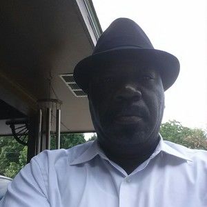 Meet your Posher, Dewitt